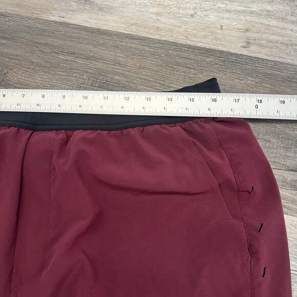 Ten Thousand Interval Maroon Red Medium Elastic Waist Pull On Activewear‎ Shorts - Picture 7 of 11